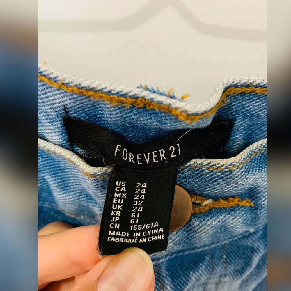 Distressed Mid Rise Denim Shorts - Picture 2 of 5